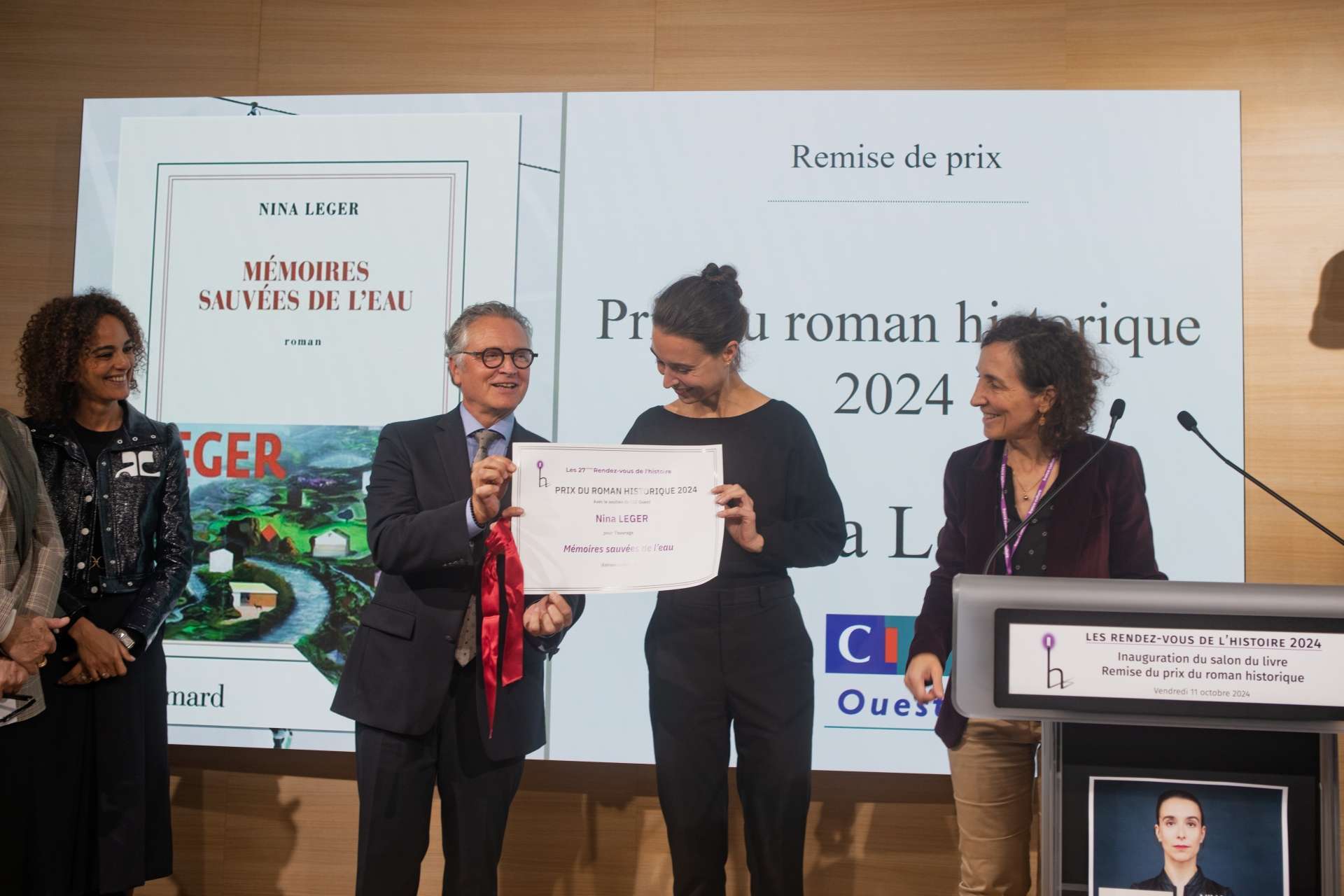 (c) Amélie Debray